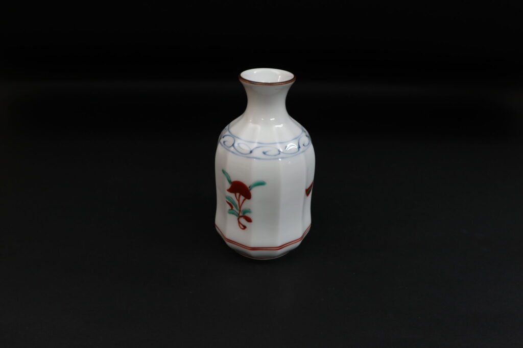 赤絵九谷　草花紋  面取  徳利 古赤絵 面取徳利 | 協立陶器株式会社